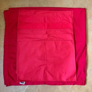 Mikasa Christmas Placemats (6) And Tablecloth Red Cotton Holiday Christmas